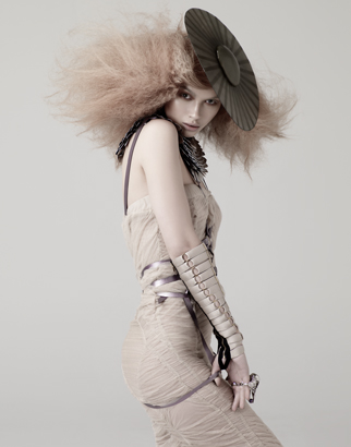 elastic_schon_13_london_2011_300