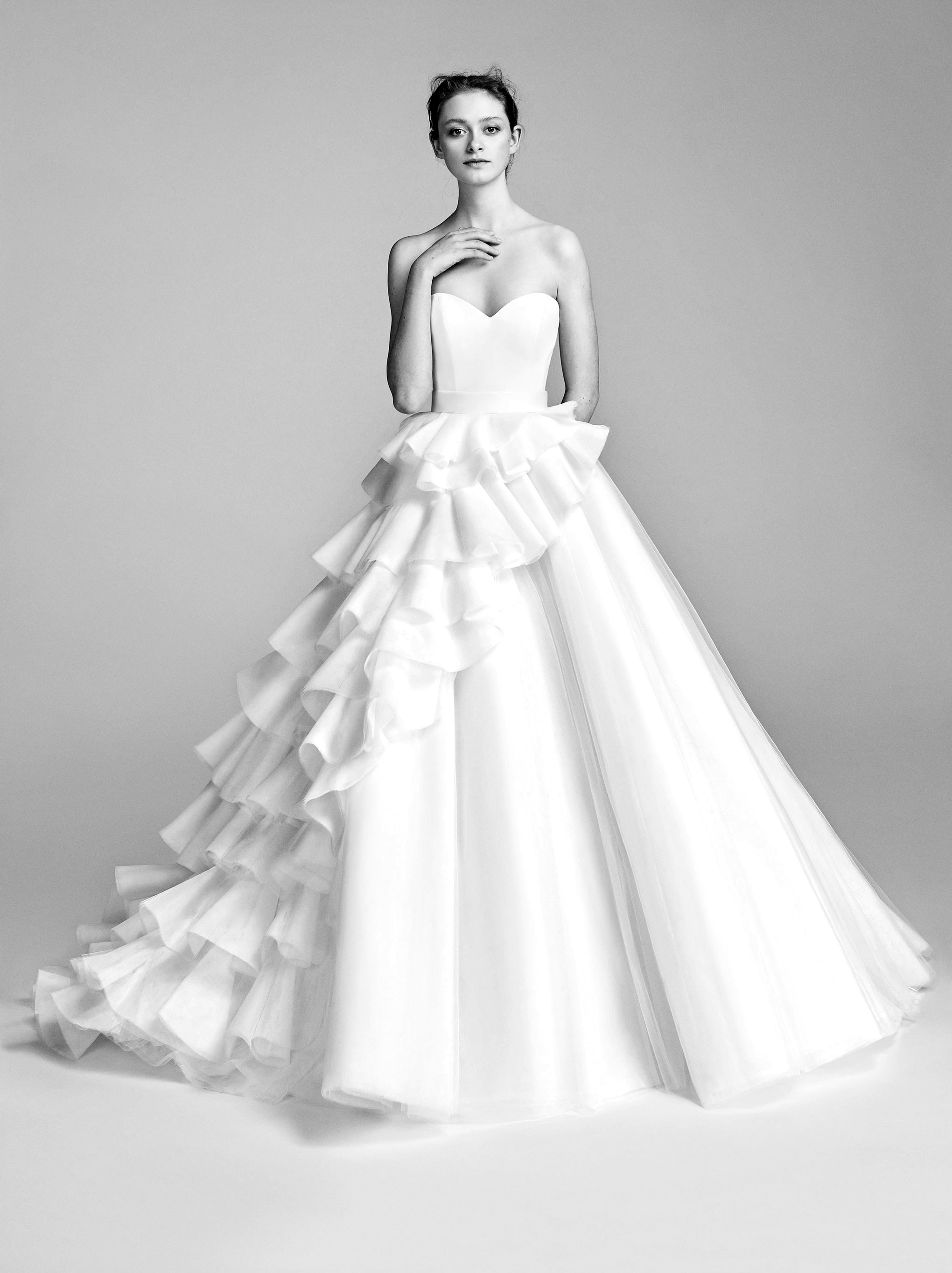 02-viktor-rolf-spring-18-bridal