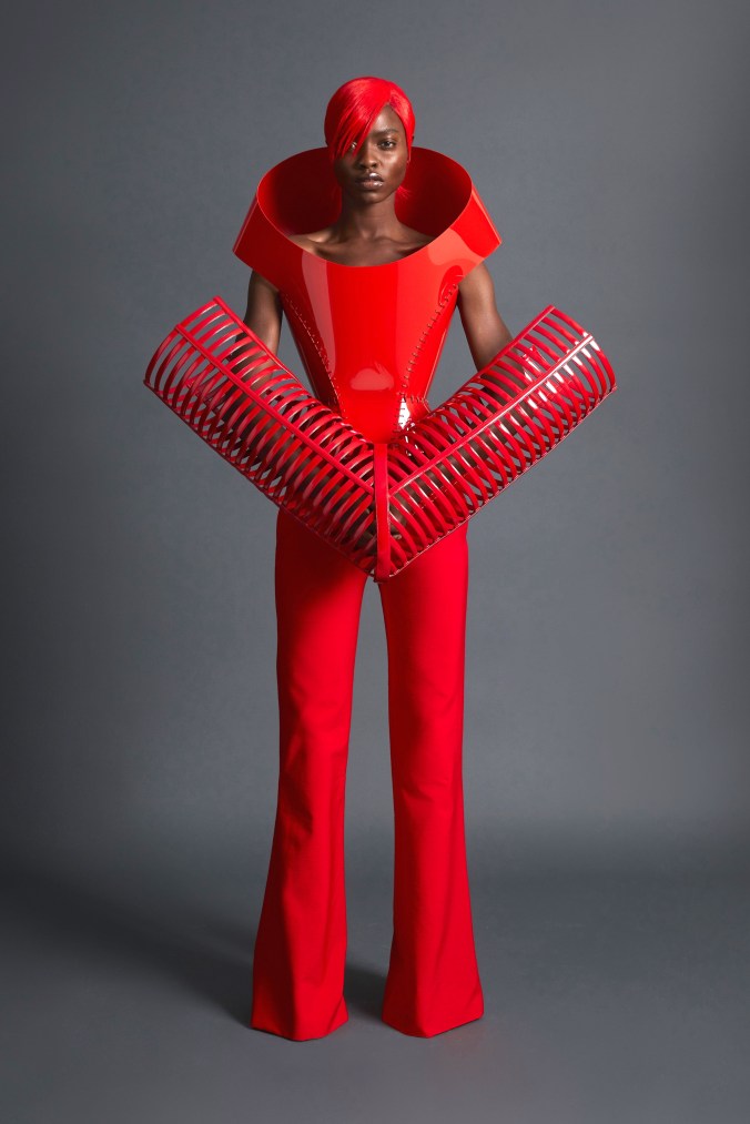 06-gareth-pugh-spring-2018-lookbook